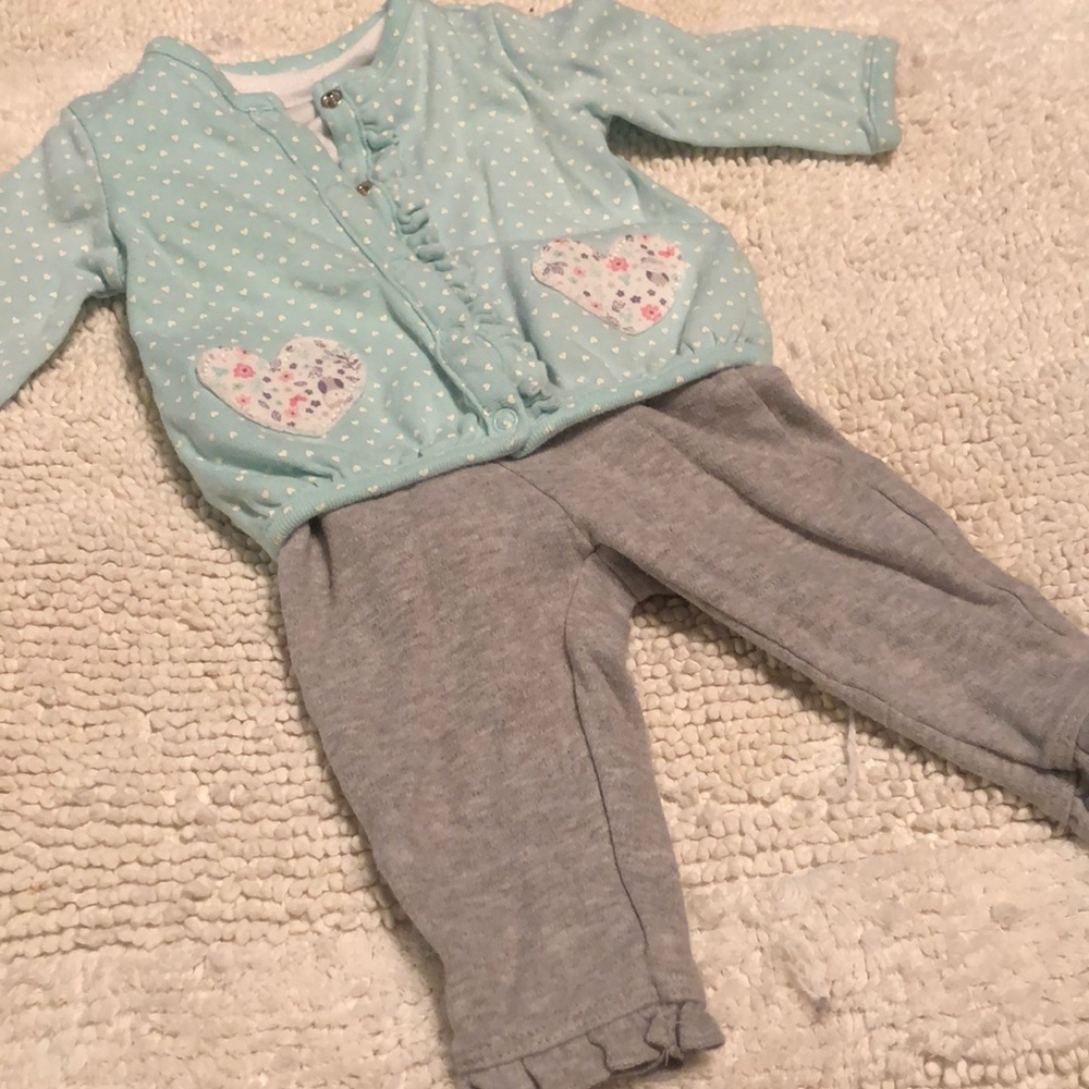 Adorable 0-3 month girls outfit